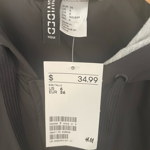 H&M Divided Lightweight Coat NWT - Picture 2 of 5